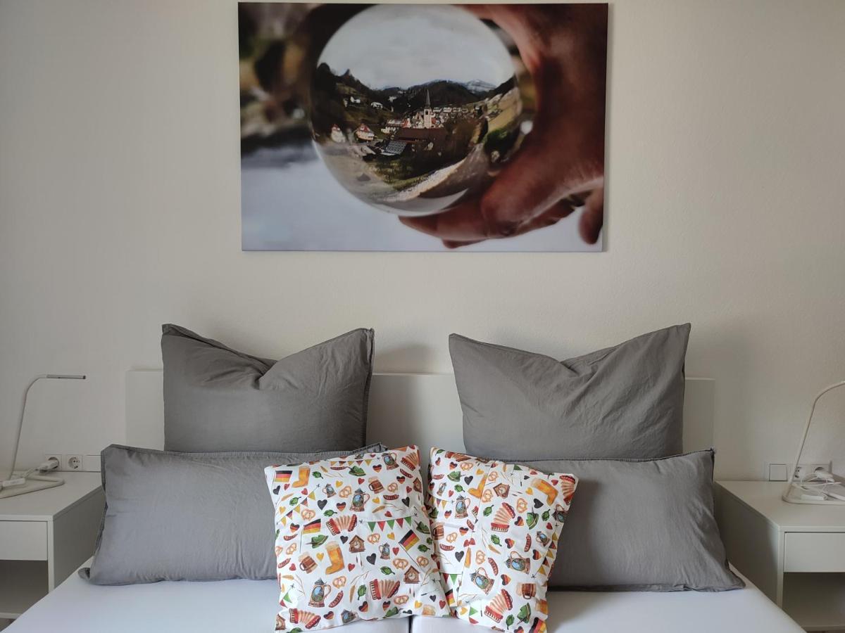Steepleview House Bed & Breakfast บาด ปีเตอร์สตัล กรีสบาค ภายนอก รูปภาพ