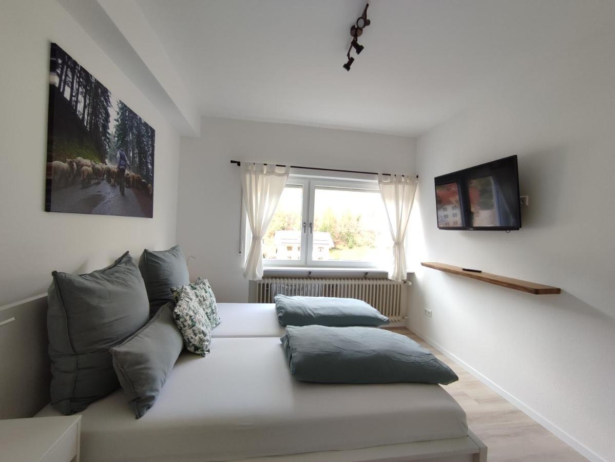 Steepleview House Bed & Breakfast บาด ปีเตอร์สตัล กรีสบาค ภายนอก รูปภาพ