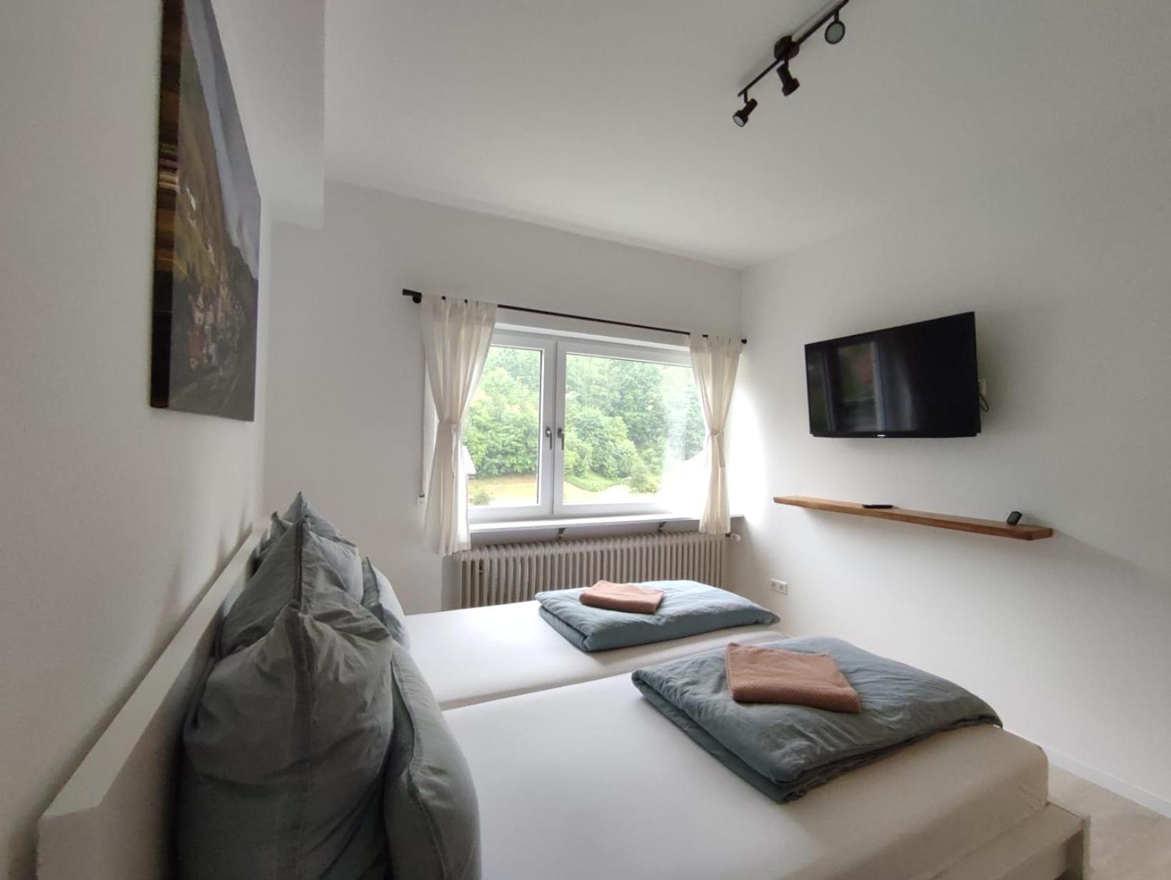 Steepleview House Bed & Breakfast บาด ปีเตอร์สตัล กรีสบาค ภายนอก รูปภาพ